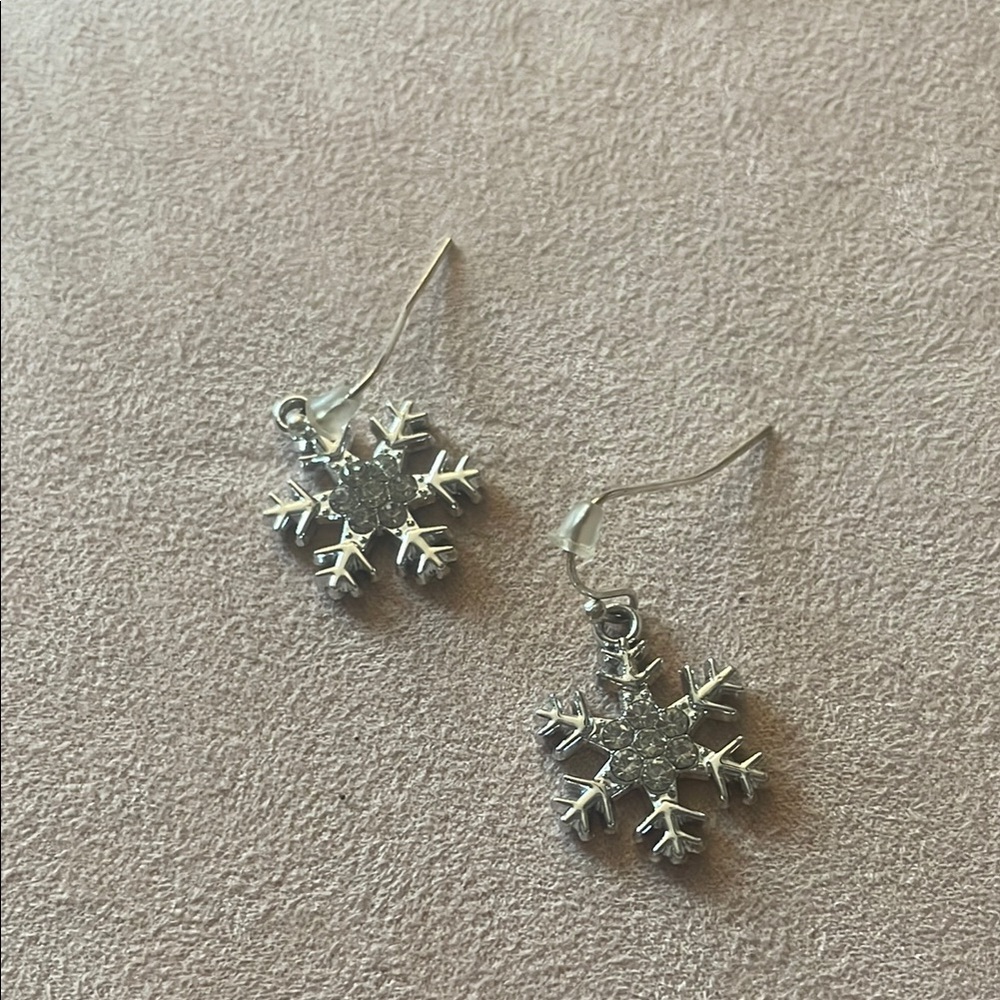 Silver Snowflake Dangle Earrings